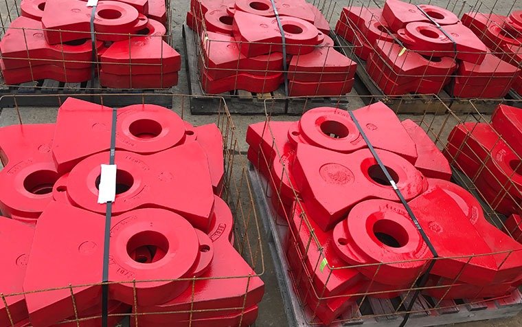Shredder Hammers: Materials, Design and Wear Life